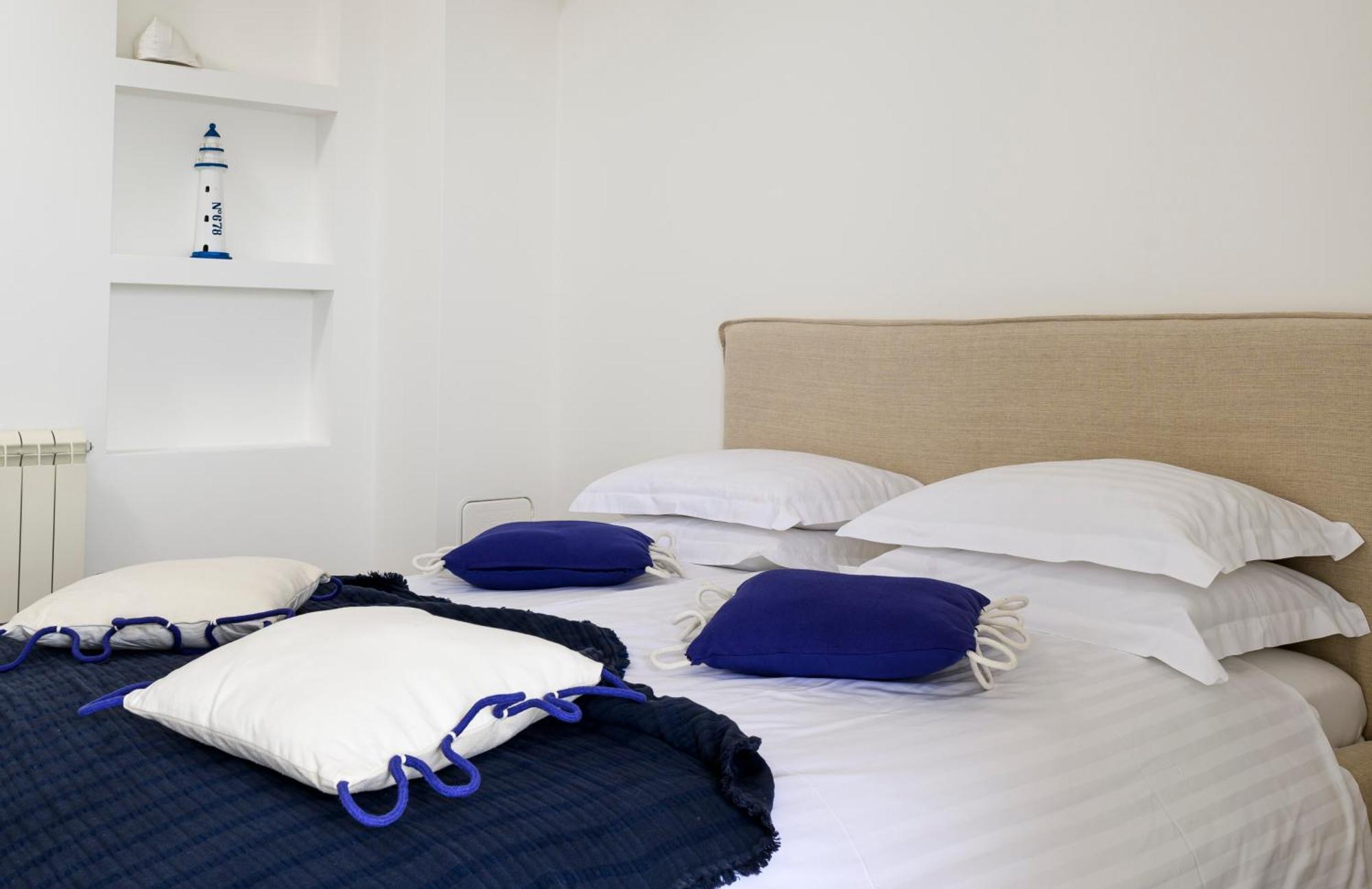 Gallery Luxury Suites & Rooms-Only Adults スプリト エクステリア 写真